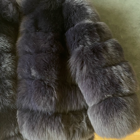 Navy Blue Fox fur coat - Picture 3 of 7